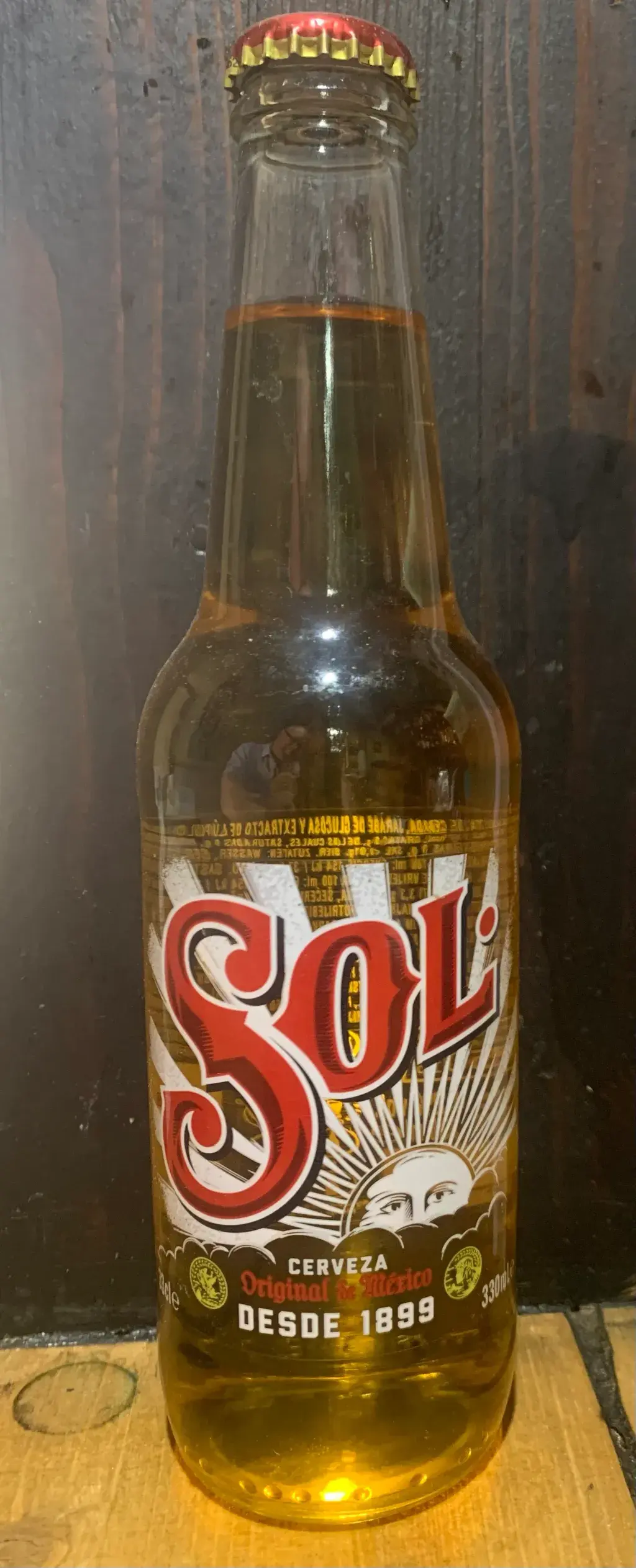 Cerveza Sol Hay quien la compara con la cerveza Corona, por su ligereza. Pero Sol tiene mucho mejor sabor.
